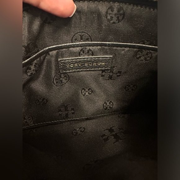 EUC Tory Burch Crossbody - Picture 8 of 8